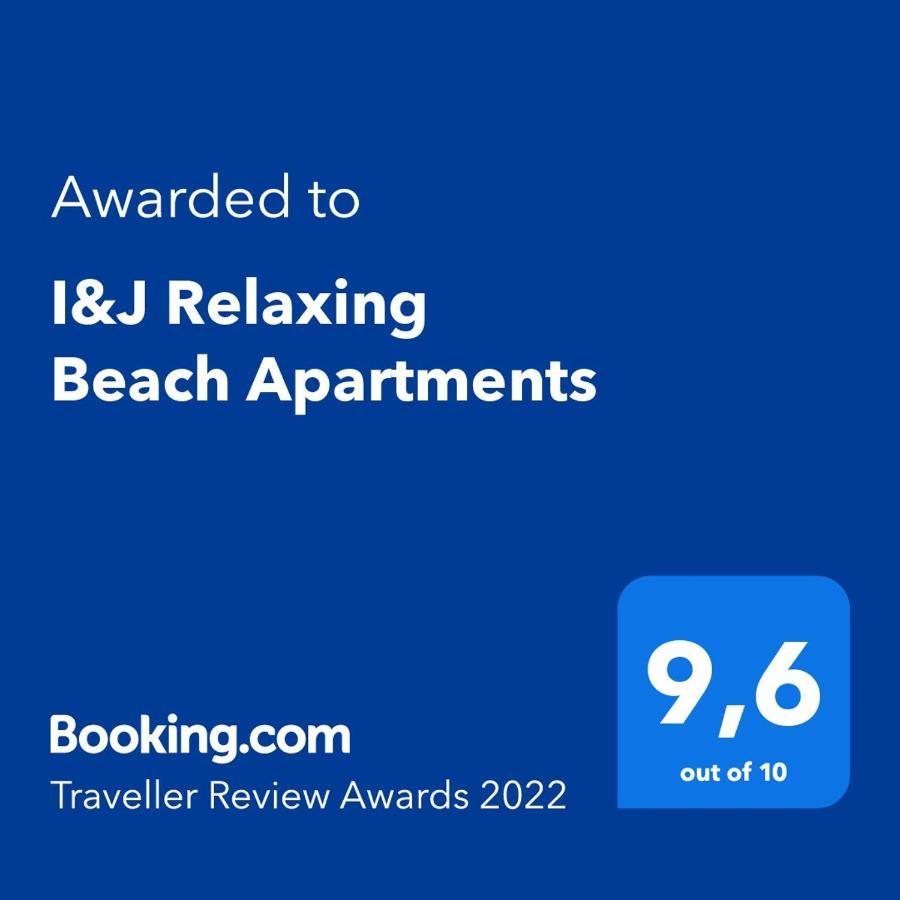 I&J Relaxing Beach Apartments Račišće Exteriör bild
